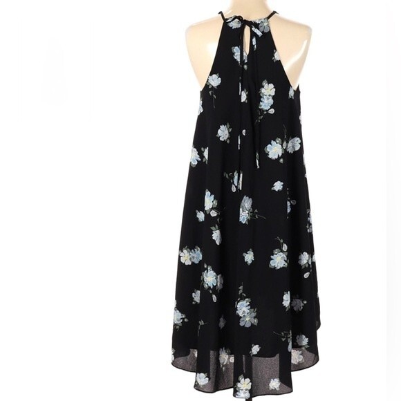 Black and blue floral midi flowing shift dress size medium - Picture 2 of 6